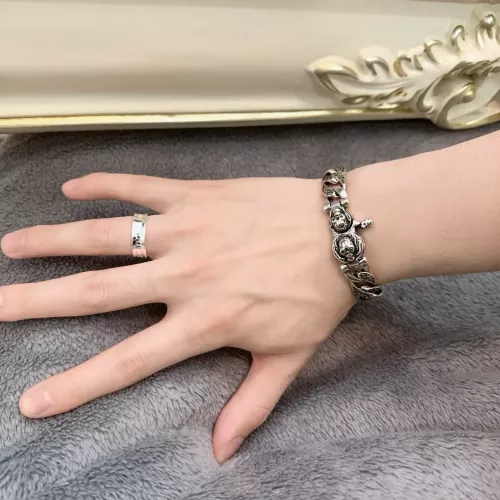 Cheap Alexander McQueen Bracelets #1326676 Replica Wholesale [$52.00 USD] [ITEM#1326676] on Replica Alexander McQueen Bracelets