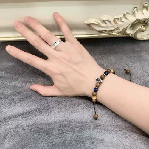 Cheap Alexander McQueen Bracelets #1326695 Replica Wholesale [$39.00 USD] [ITEM#1326695] on Replica Alexander McQueen Bracelets