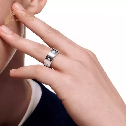 Cheap Louis Vuitton LV Rings #1326767 Replica Wholesale [$38.00 USD] [ITEM#1326767] on Replica Louis Vuitton LV Rings