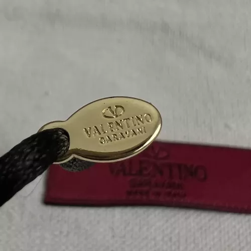 Cheap Valentino Bracelets #1326810 Replica Wholesale [$34.00 USD] [ITEM#1326810] on Replica Valentino Bracelets