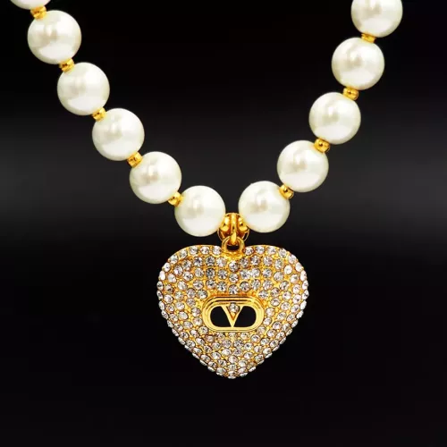 Cheap Valentino Necklaces For Women #1326813 Replica Wholesale [$29.00 USD] [ITEM#1326813] on Replica Valentino Necklaces