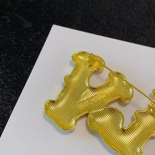 Cheap Louis Vuitton LV Brooches For Women #1326827 Replica Wholesale [$27.00 USD] [ITEM#1326827] on Replica Louis Vuitton LV Brooches