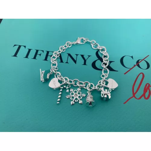 Tiffany Bracelets #1326889