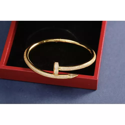 Cartier bracelets In Gold #1327052
