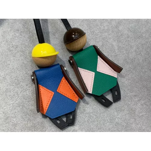Cheap Hermes Key Holder And Bag Buckle #1327235 Replica Wholesale [$56.00 USD] [ITEM#1327235] on Replica Hermes Key Holder And Bag Buckle