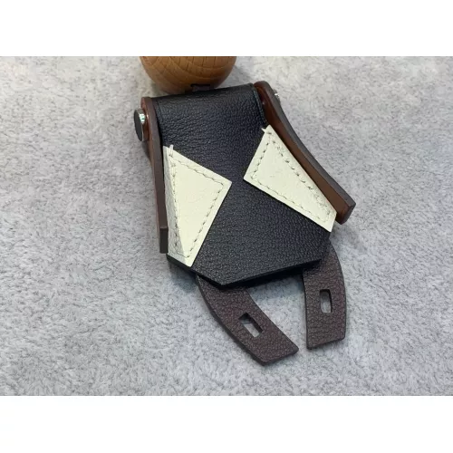 Cheap Hermes Key Holder And Bag Buckle #1327237 Replica Wholesale [$56.00 USD] [ITEM#1327237] on Replica Hermes Key Holder And Bag Buckle