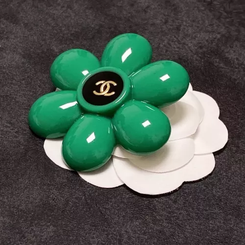 Cheap Chanel Brooches For Women #1327337 Replica Wholesale [$29.00 USD] [ITEM#1327337] on Replica Chanel Brooches
