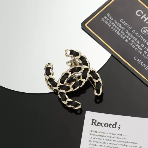 Cheap Chanel Brooches For Women #1327355 Replica Wholesale [$29.00 USD] [ITEM#1327355] on Replica Chanel Brooches