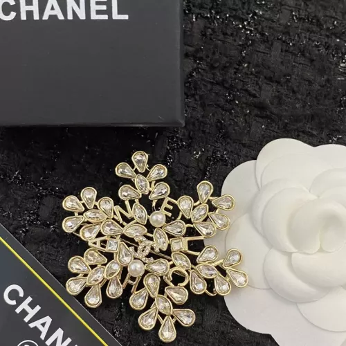 Cheap Chanel Brooches For Women #1327360 Replica Wholesale [$42.00 USD] [ITEM#1327360] on Replica Chanel Brooches