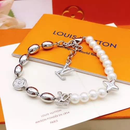 Louis Vuitton LV Bracelets For Women #1327425