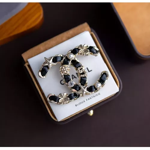 Chanel Brooches For Women #1327619