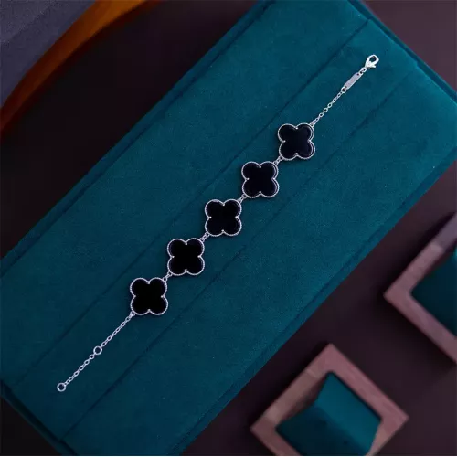 Van Cleef & Arpels Bracelets For Women #1327632