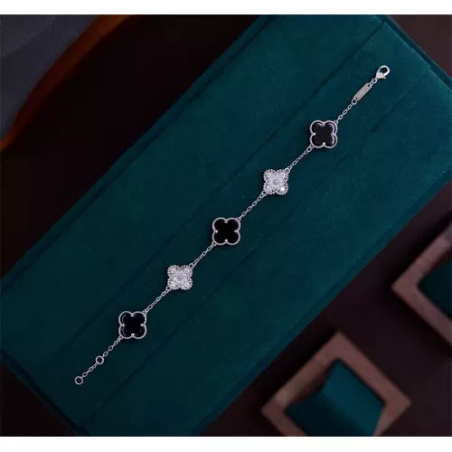Van Cleef & Arpels Bracelets For Women #1327648