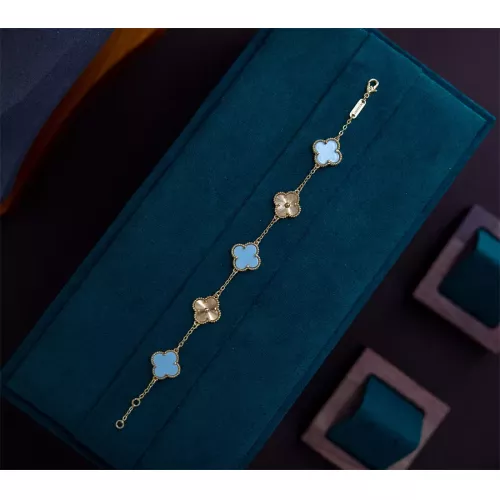 Cheap Van Cleef &amp; Arpels Bracelets For Women #1327655 Replica Wholesale [$23.00 USD] [ITEM#1327655] on Replica Van Cleef &amp; Arpels Bracelets