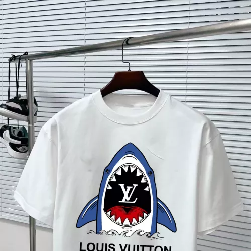 Cheap Louis Vuitton LV T-Shirts Short Sleeved For Unisex #1327986 Replica Wholesale [$34.00 USD] [ITEM#1327986] on Replica Louis Vuitton LV T-Shirts