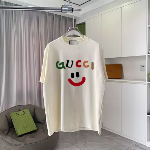 Gucci T-Shirts Short Sleeved For Unisex #1328383