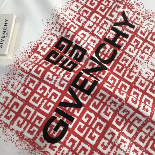 Cheap Givenchy T-Shirts Short Sleeved For Men #1328531 Replica Wholesale [$42.00 USD] [ITEM#1328531] on Replica Givenchy T-Shirts