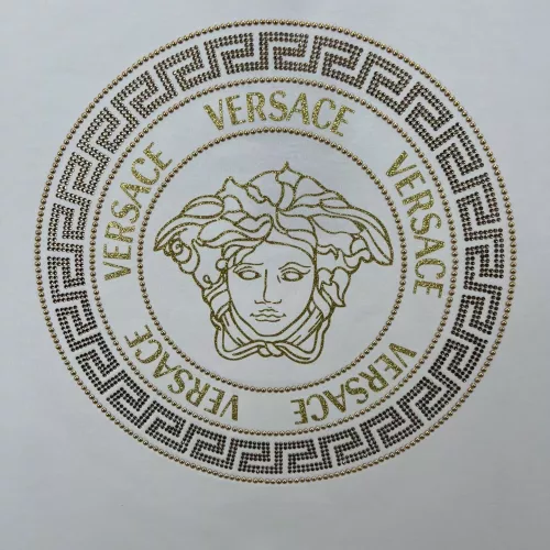 Cheap Versace T-Shirts Short Sleeved For Unisex #1328729 Replica Wholesale [$68.00 USD] [ITEM#1328729] on Replica Versace T-Shirts