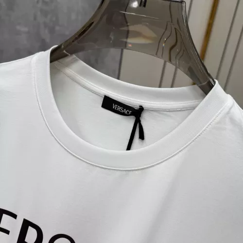 Cheap Versace T-Shirts Short Sleeved For Unisex #1328734 Replica Wholesale [$68.00 USD] [ITEM#1328734] on Replica Versace T-Shirts