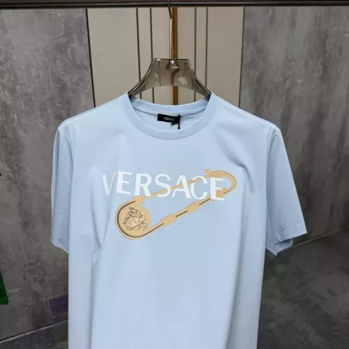 Cheap Versace T-Shirts Short Sleeved For Unisex #1328735 Replica Wholesale [$68.00 USD] [ITEM#1328735] on Replica Versace T-Shirts