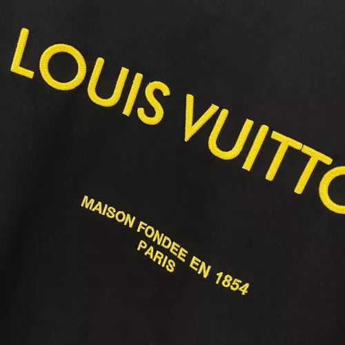 Cheap Louis Vuitton LV T-Shirts Short Sleeved For Men #1328743 Replica Wholesale [$85.00 USD] [ITEM#1328743] on Replica Louis Vuitton LV T-Shirts