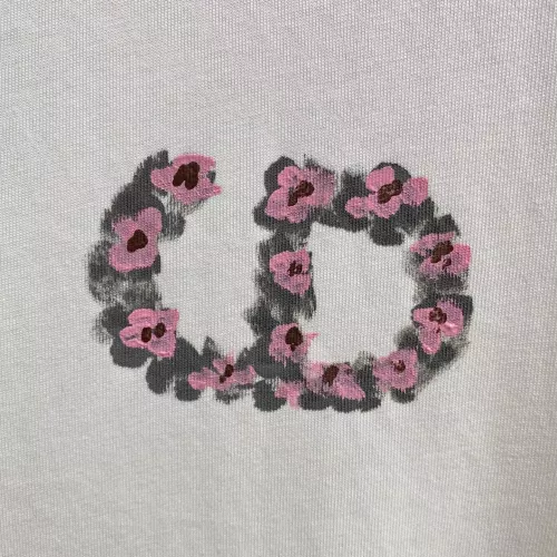 Cheap Christian Dior T-Shirts Short Sleeved For Unisex #1328754 Replica Wholesale [$85.00 USD] [ITEM#1328754] on Replica Christian Dior T-Shirts