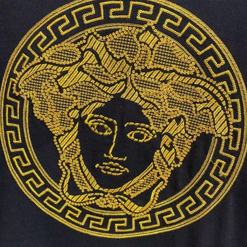 Cheap Versace T-Shirts Short Sleeved For Unisex #1328757 Replica Wholesale [$85.00 USD] [ITEM#1328757] on Replica Versace T-Shirts