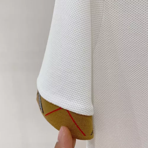 Cheap Burberry T-Shirts Short Sleeved For Men #1328776 Replica Wholesale [$88.00 USD] [ITEM#1328776] on Replica Burberry T-Shirts