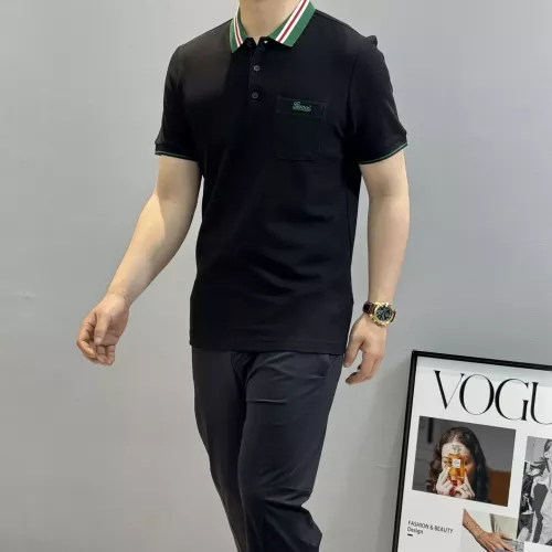 Cheap Gucci T-Shirts Short Sleeved For Men #1328907 Replica Wholesale [$82.00 USD] [ITEM#1328907] on Replica Gucci T-Shirts