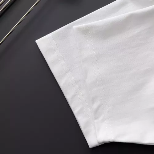 Cheap Gucci T-Shirts Short Sleeved For Men #1328967 Replica Wholesale [$82.00 USD] [ITEM#1328967] on Replica Gucci T-Shirts