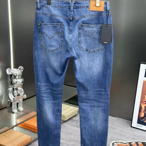 Cheap Versace Jeans For Men #1329066 Replica Wholesale [$76.00 USD] [ITEM#1329066] on Replica Versace Jeans