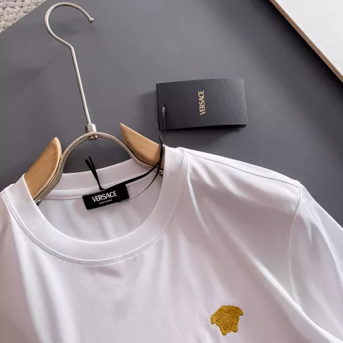 Cheap Versace T-Shirts Short Sleeved For Men #1329146 Replica Wholesale [$92.00 USD] [ITEM#1329146] on Replica Versace T-Shirts