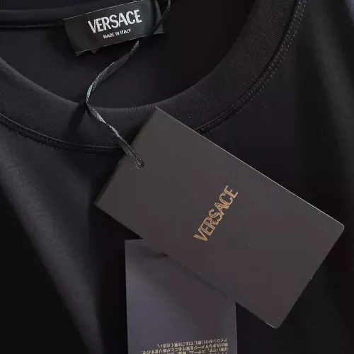 Cheap Versace T-Shirts Short Sleeved For Men #1329148 Replica Wholesale [$92.00 USD] [ITEM#1329148] on Replica Versace T-Shirts