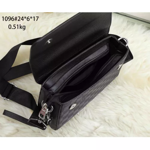 Cheap Louis Vuitton Messenger Bags For Men #1329522 Replica Wholesale [$25.00 USD] [ITEM#1329522] on Replica Louis Vuitton Messenger Bags