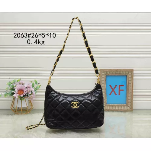 Chanel Messenger Bags For Women #1329525
