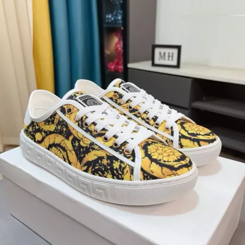 Versace Casual Shoes For Men #1329754