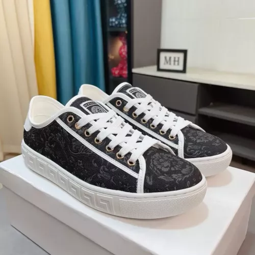 Versace Casual Shoes For Men #1329755