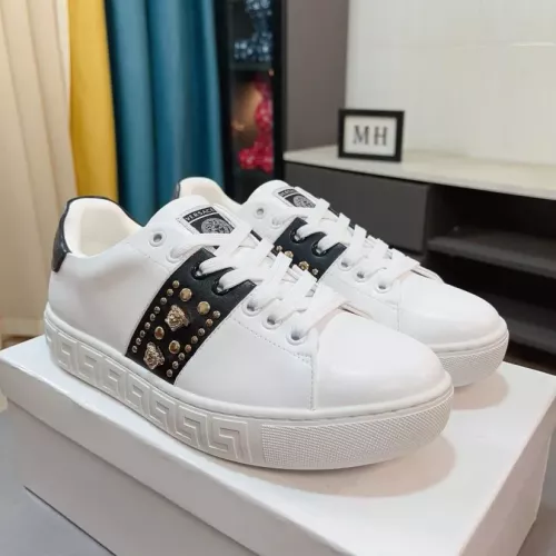 Versace Casual Shoes For Men #1329760