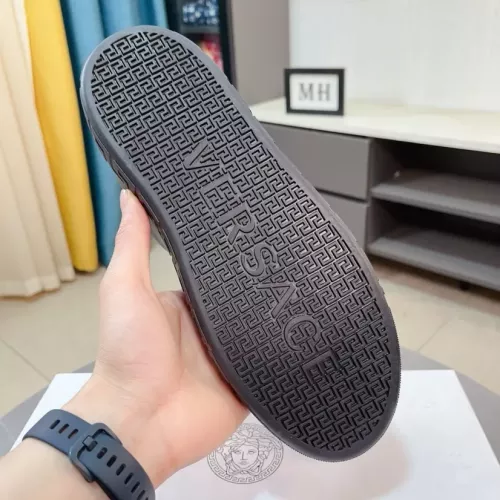 Cheap Versace Casual Shoes For Men #1329763 Replica Wholesale [$80.00 USD] [ITEM#1329763] on Replica Versace Casual Shoes