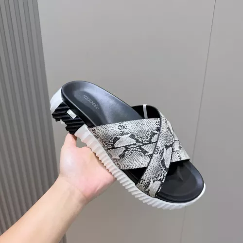 Cheap Hermes Slippers For Men #1329894 Replica Wholesale [$68.00 USD] [ITEM#1329894] on Replica Hermes Slippers