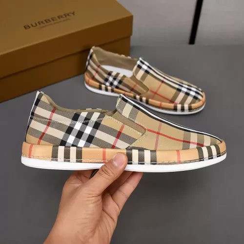Cheap Burberry Casual Shoes For Men #1330071 Replica Wholesale [$76.00 USD] [ITEM#1330071] on Replica Burberry Casual Shoes