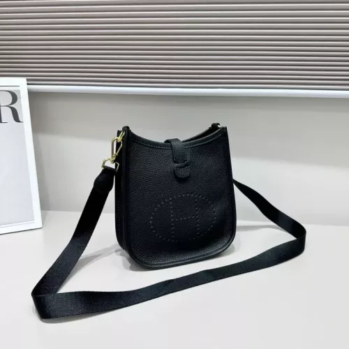 Hermes AAA Quality Messenger Bags For Women #1330205
