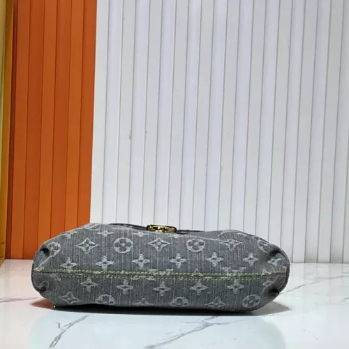 Cheap Louis Vuitton AAA Quality Shoulder Bags For Women #1330261 Replica Wholesale [$68.00 USD] [ITEM#1330261] on Replica Louis Vuitton AAA Quality Shoulder Bags
