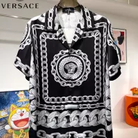 Cheap Versace Tracksuits Short Sleeved For Men #1321444 Replica Wholesale [$76.00 USD] [ITEM#1321444] on Replica Versace Tracksuits