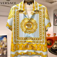 Cheap Versace Tracksuits Short Sleeved For Men #1321447 Replica Wholesale [$76.00 USD] [ITEM#1321447] on Replica Versace Tracksuits