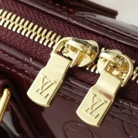 Cheap Louis Vuitton Messenger Bags For Women #1321997 Replica Wholesale [$56.00 USD] [ITEM#1321997] on Replica Louis Vuitton Messenger Bags