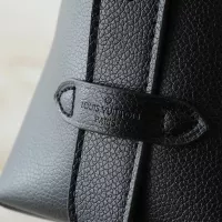Cheap Louis Vuitton AAA Quality Messenger Bags For Women #1322095 Replica Wholesale [$68.00 USD] [ITEM#1322095] on Replica Louis Vuitton AAA Quality Messenger Bags