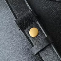 Cheap Louis Vuitton AAA Quality Messenger Bags For Women #1322095 Replica Wholesale [$68.00 USD] [ITEM#1322095] on Replica Louis Vuitton AAA Quality Messenger Bags