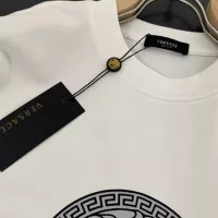 Cheap Versace T-Shirts Short Sleeved For Unisex #1322143 Replica Wholesale [$45.00 USD] [ITEM#1322143] on Replica Versace T-Shirts