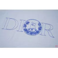 Cheap Christian Dior T-Shirts Short Sleeved For Unisex #1323168 Replica Wholesale [$32.00 USD] [ITEM#1323168] on Replica Christian Dior T-Shirts